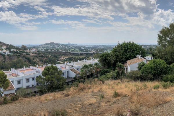 New Development Plots for Sale in La Quinta, Nueva Andalucía